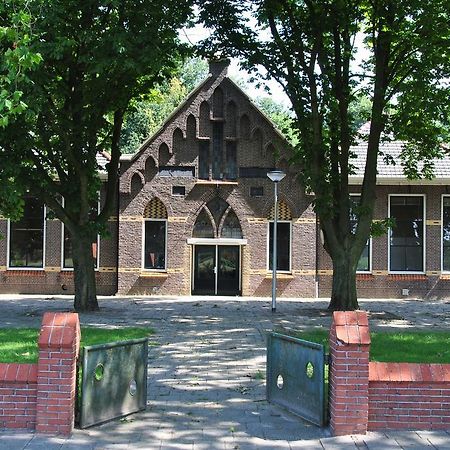 Bed&Breakfast De Oale School Lattrop Exterior foto